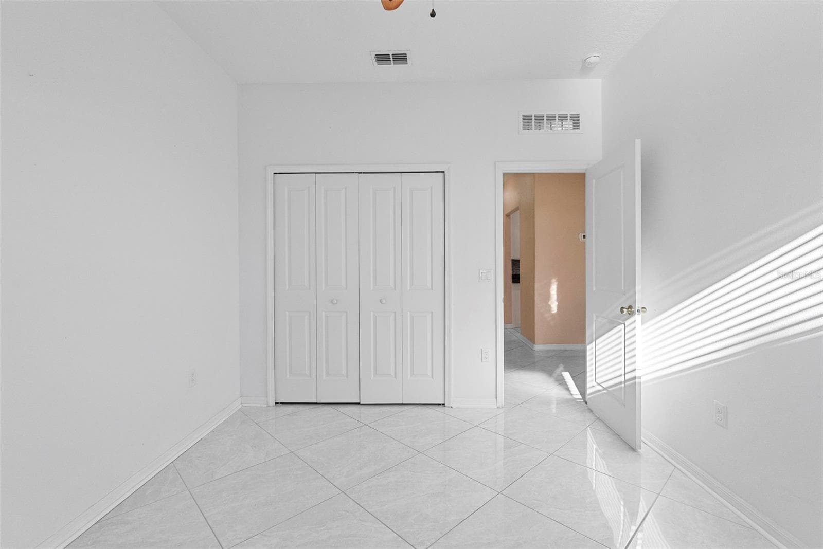 Single Family Residence at 11114 HARTFORD FERN DR, RIVERVIEW, photo 29 of 37