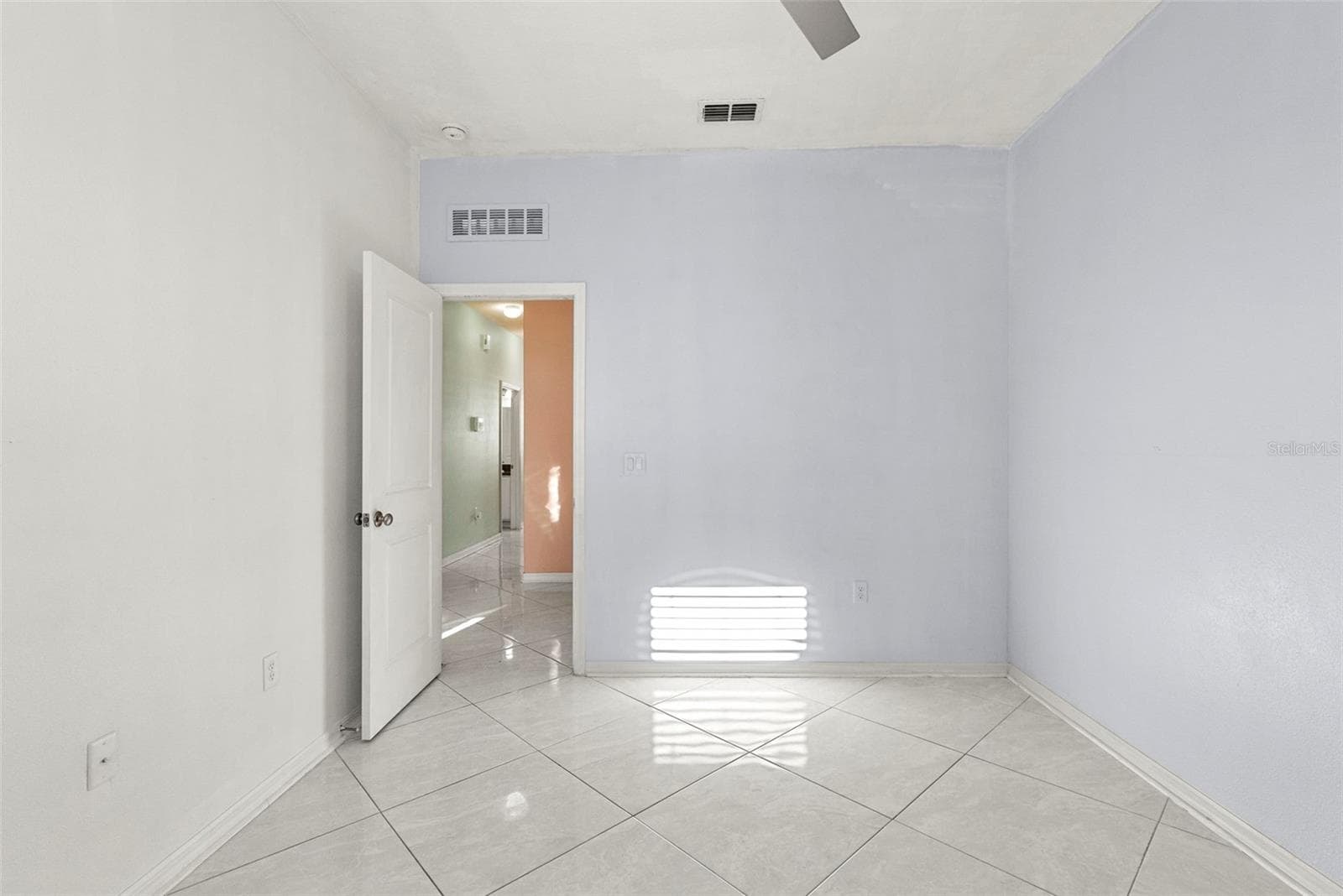 Single Family Residence at 11114 HARTFORD FERN DR, RIVERVIEW, photo 30 of 37