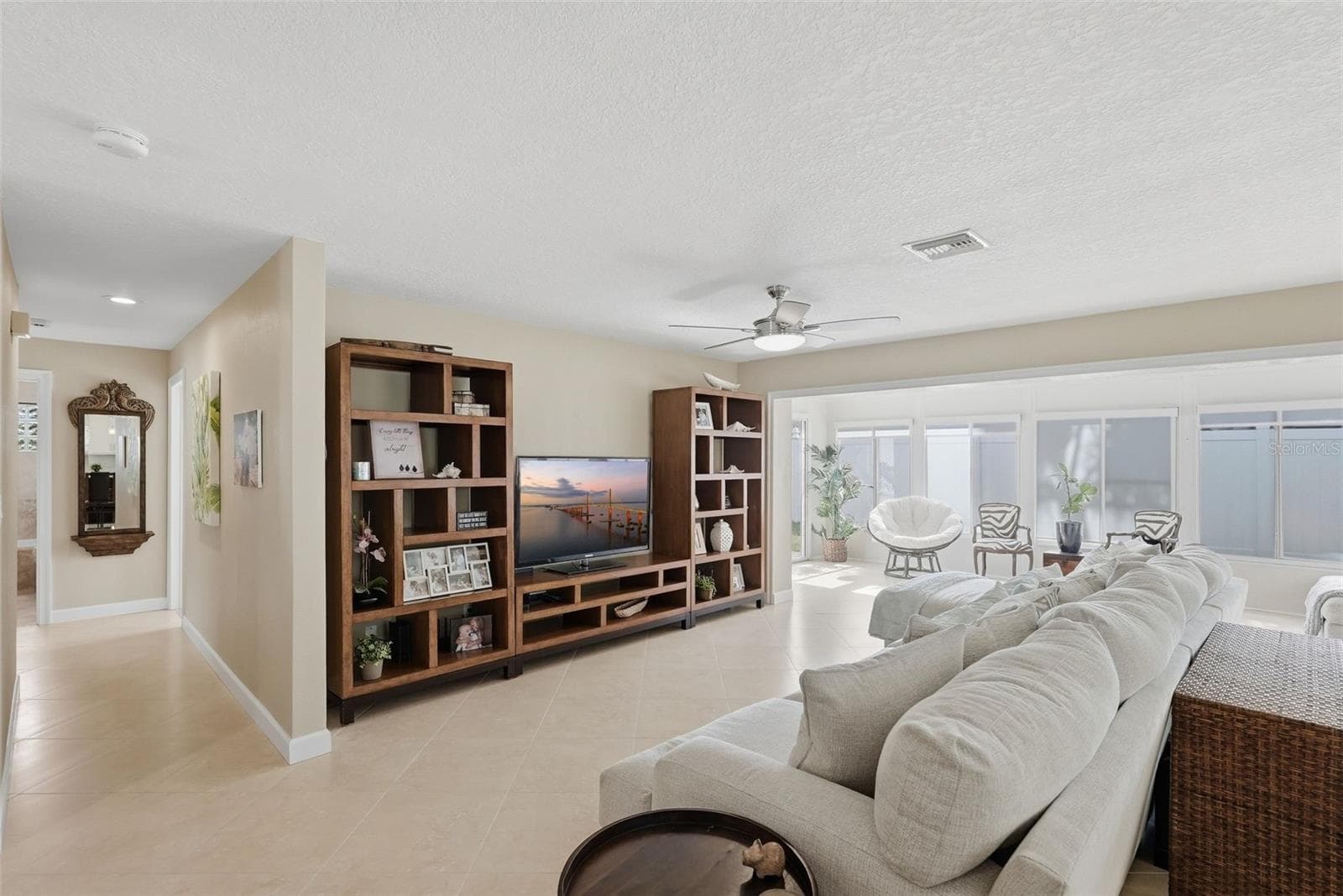 Single Family Residence at 5860 BAYSHORE DR, SEMINOLE, photo 6 of 26