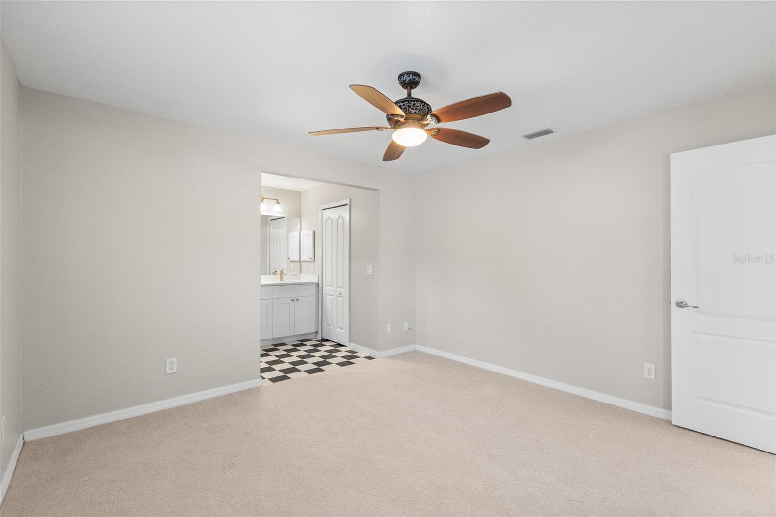 Single Family Residence at 4639 KENOSKA ST, NORTH PORT, photo 32 of 58