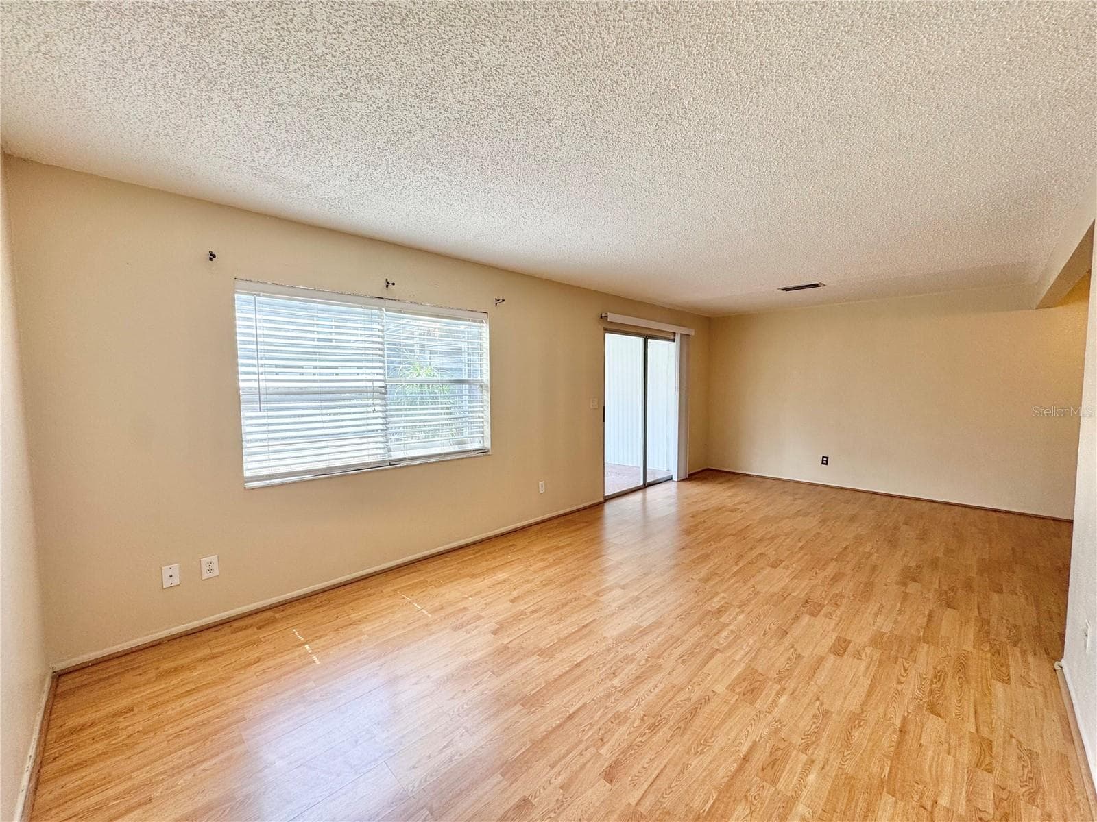 Townhouse at 1578 MARSHALL RD SW, WINTER HAVEN, photo 3 of 28