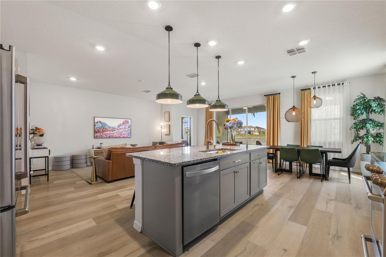 Single Family Residence at 13166 BROOKSIDE MOSS DR, RIVERVIEW, photo 12 of 56