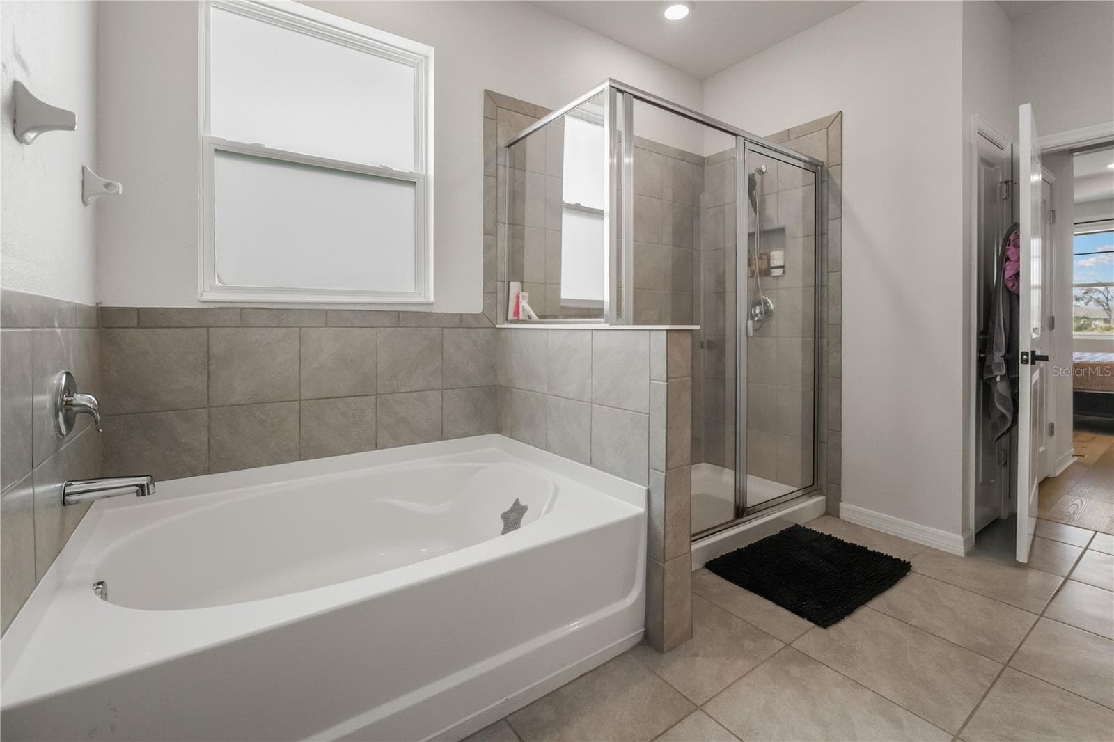Single Family Residence at 13166 BROOKSIDE MOSS DR, RIVERVIEW, photo 20 of 56