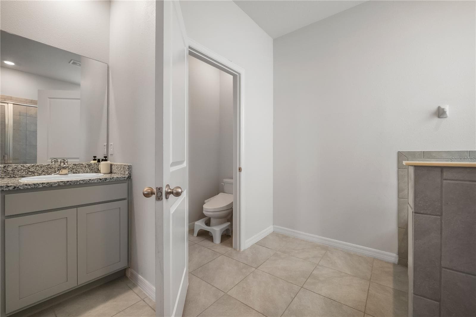 Single Family Residence at 13166 BROOKSIDE MOSS DR, RIVERVIEW, photo 21 of 56