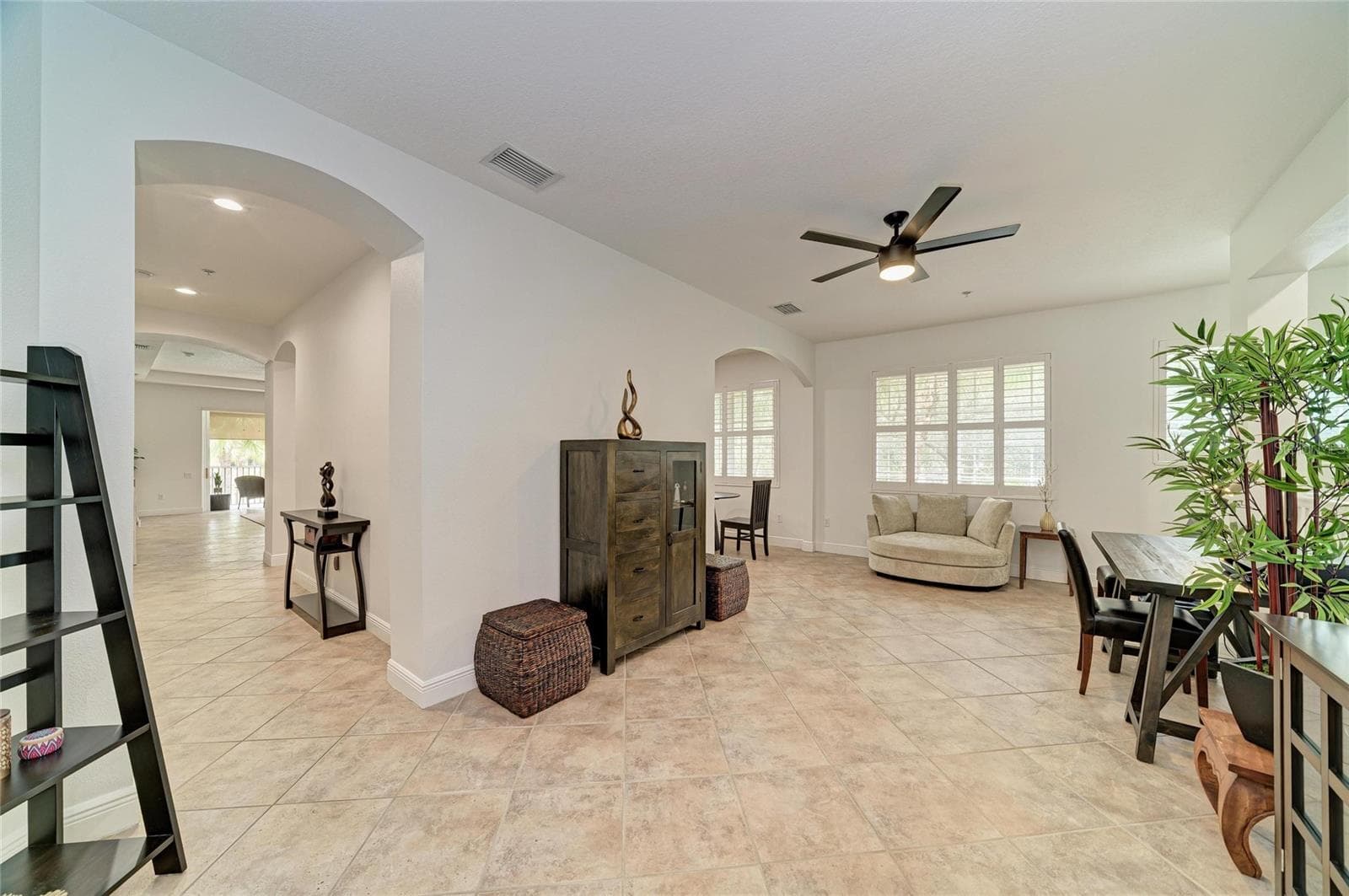 Condominium at 6556 MOORINGS POINT CIR #202, LAKEWOOD RANCH, photo 4 of 42