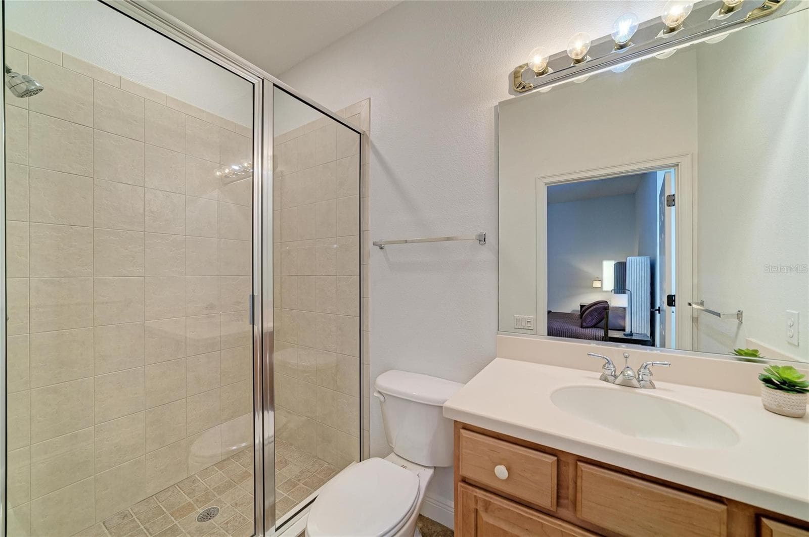 In-Law Suite Bath - 6556 MOORINGS POINT CIR #202, LAKEWOOD RANCH