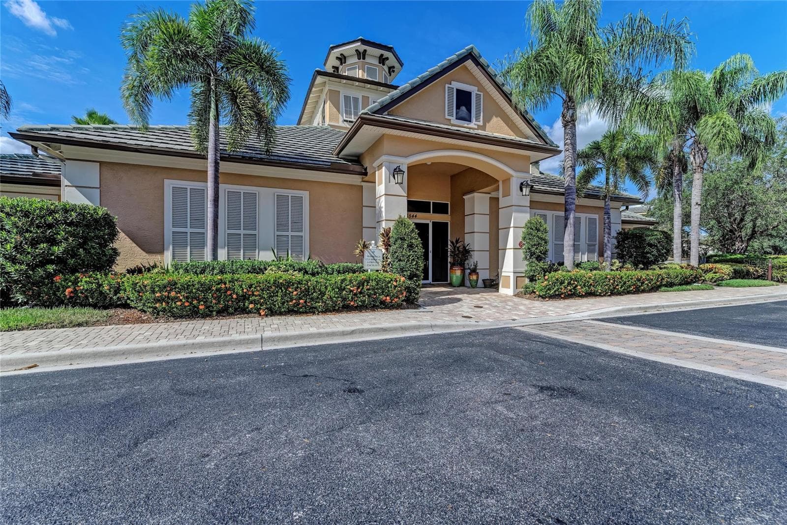 Condominium at 6556 MOORINGS POINT CIR #202, LAKEWOOD RANCH, photo 28 of 42