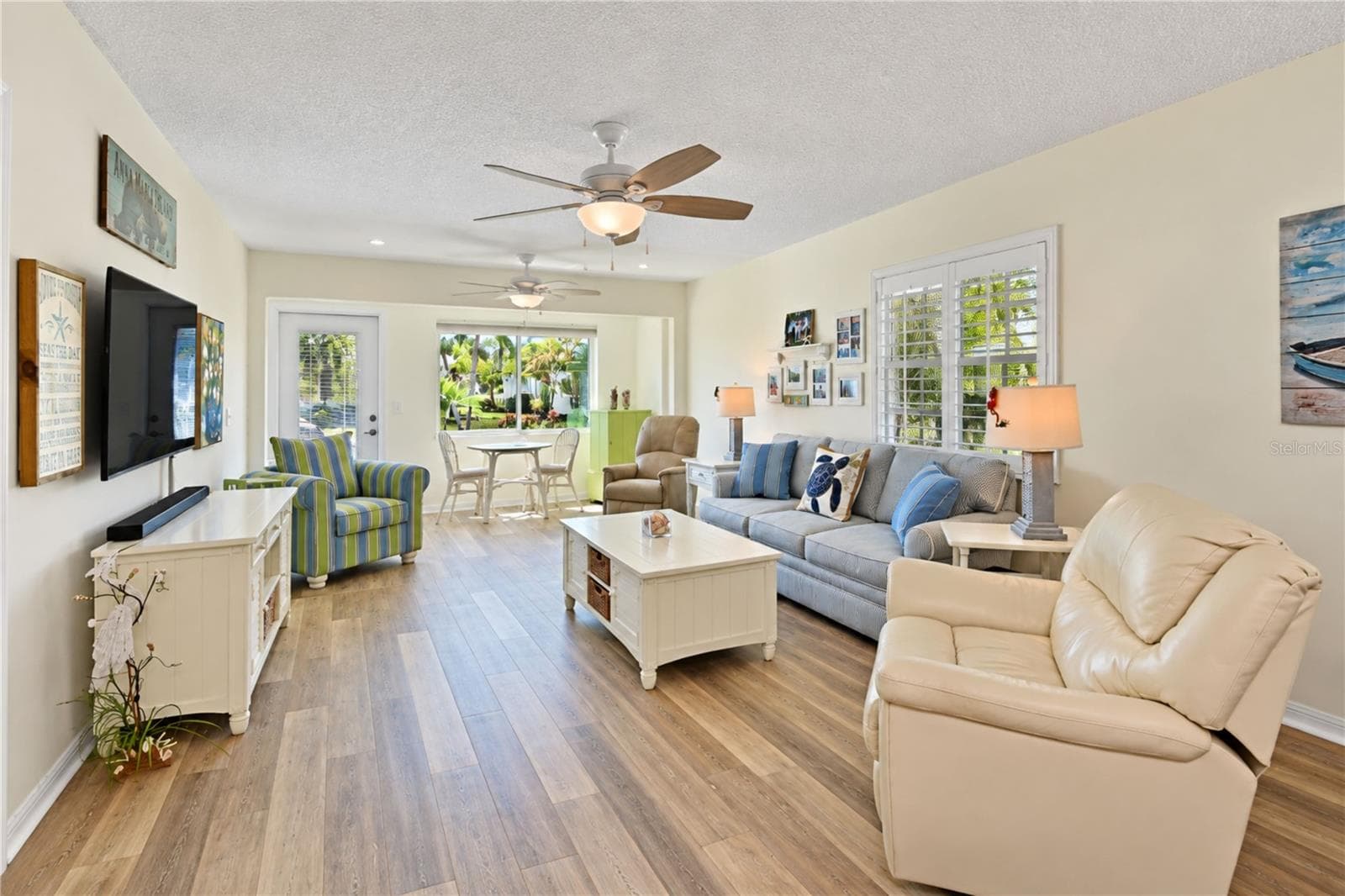 Condominium at 9416 CONCORD CIR, BRADENTON, photo 13 of 71