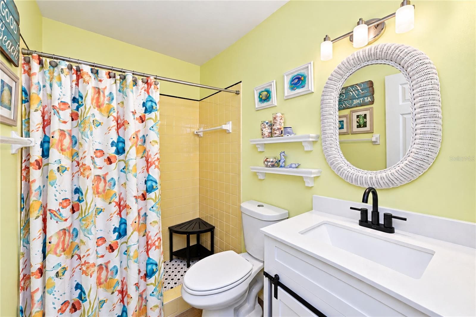 Condominium at 9416 CONCORD CIR, BRADENTON, photo 25 of 71