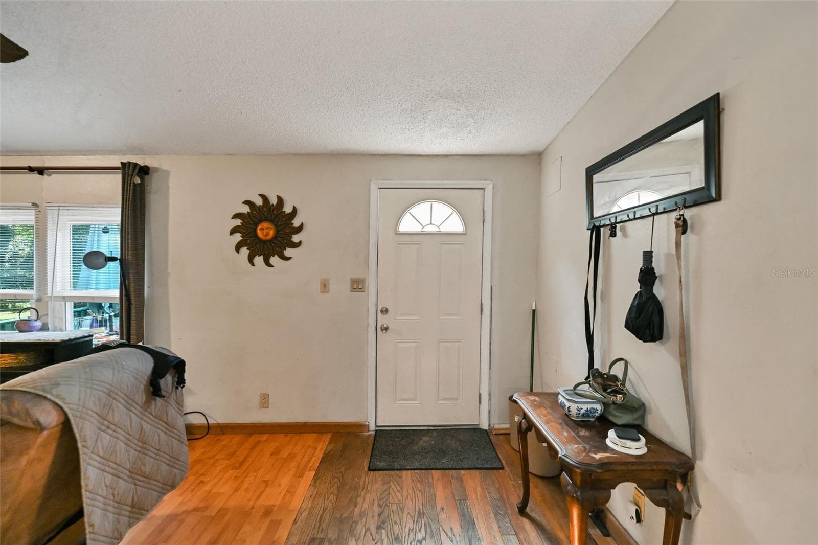 Manufactured Home at 18620 NE 12TH CT, CITRA, photo 5 of 74