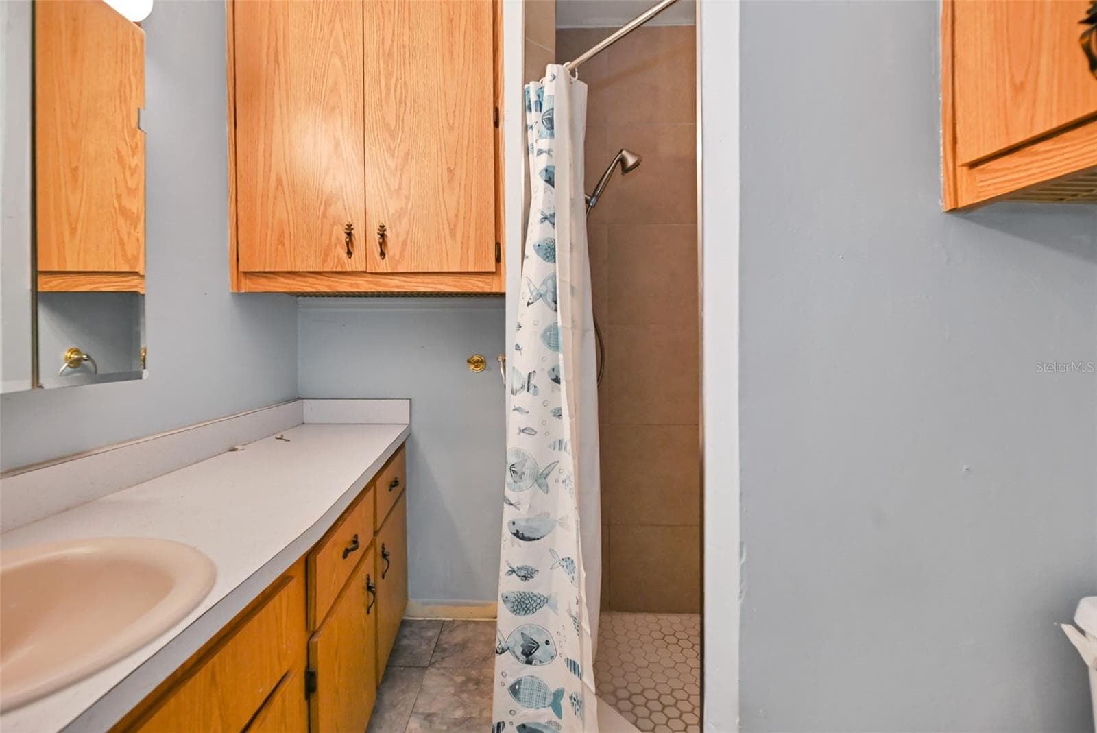 Manufactured Home at 18620 NE 12TH CT, CITRA, photo 33 of 74