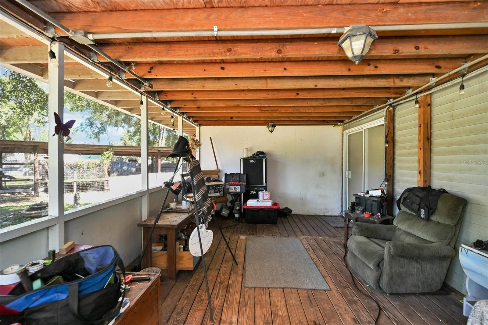 back porch - 18620 NE 12TH CT, CITRA
