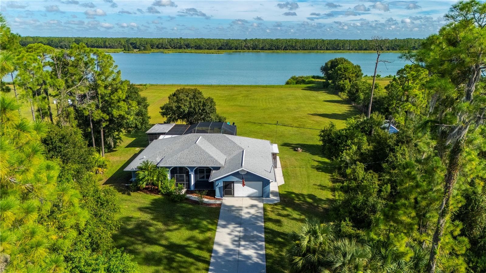 Single Family Residence at 2508 TROPICAIRE BLVD, NORTH PORT, photo 52 of 57