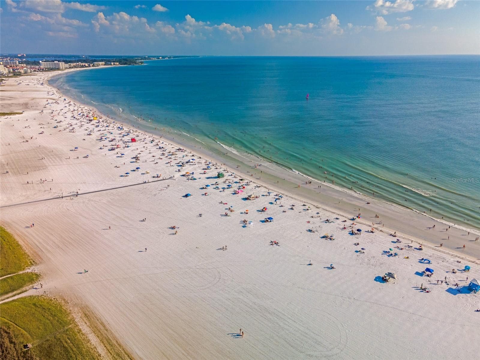 Siesta Key and Casey Key Nokomis beaches to choose from. - 6256 DONNINGTON CT, SARASOTA