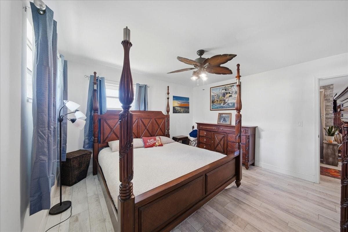Single Family Residence at 301 COLUMBUS ST, SEBASTIAN, photo 10 of 29