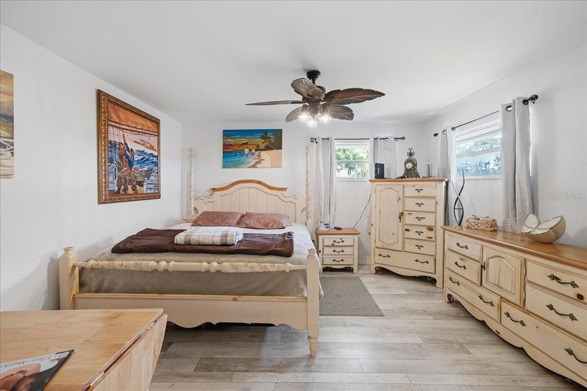 Single Family Residence at 301 COLUMBUS ST, SEBASTIAN, photo 12 of 29