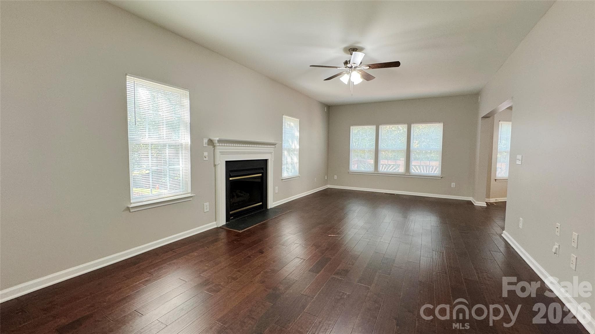 Single Family Residence at 13611 Toka Court, Huntersville, photo 5 of 29