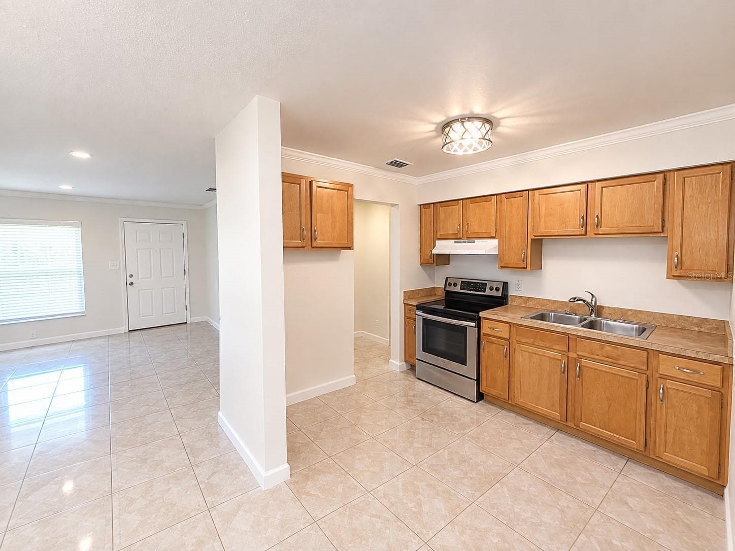Single Family Residence at 336 GREENS END ST, ORLANDO, photo 5 of 17
