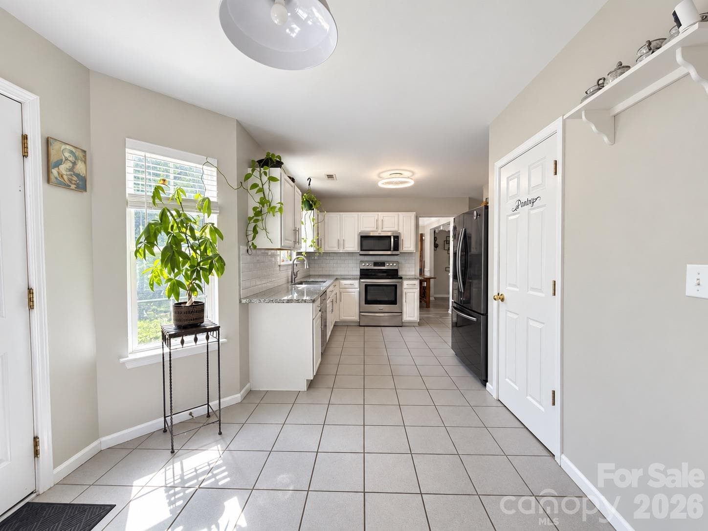 Single Family Residence at 120 Copes Court, Rock Hill, photo 6 of 23