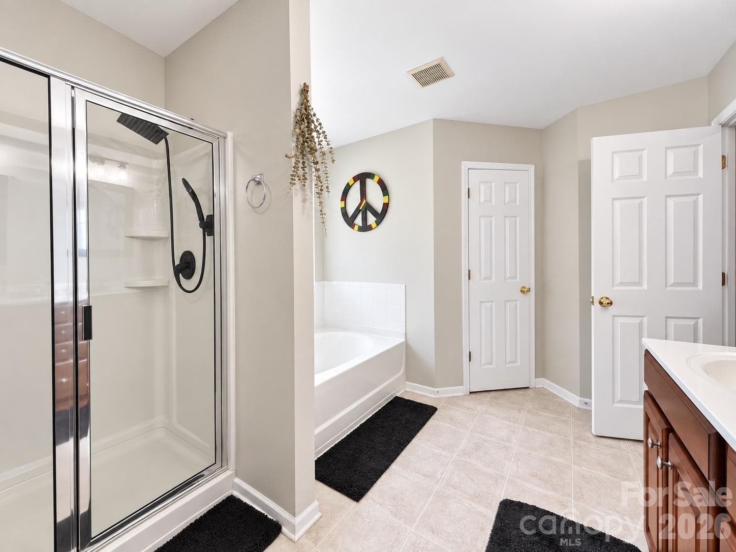 Single Family Residence at 120 Copes Court, Rock Hill, photo 10 of 23
