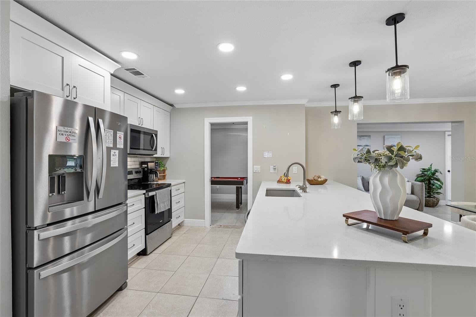 Single Family Residence at 13914 84TH TER, SEMINOLE, photo 15 of 59