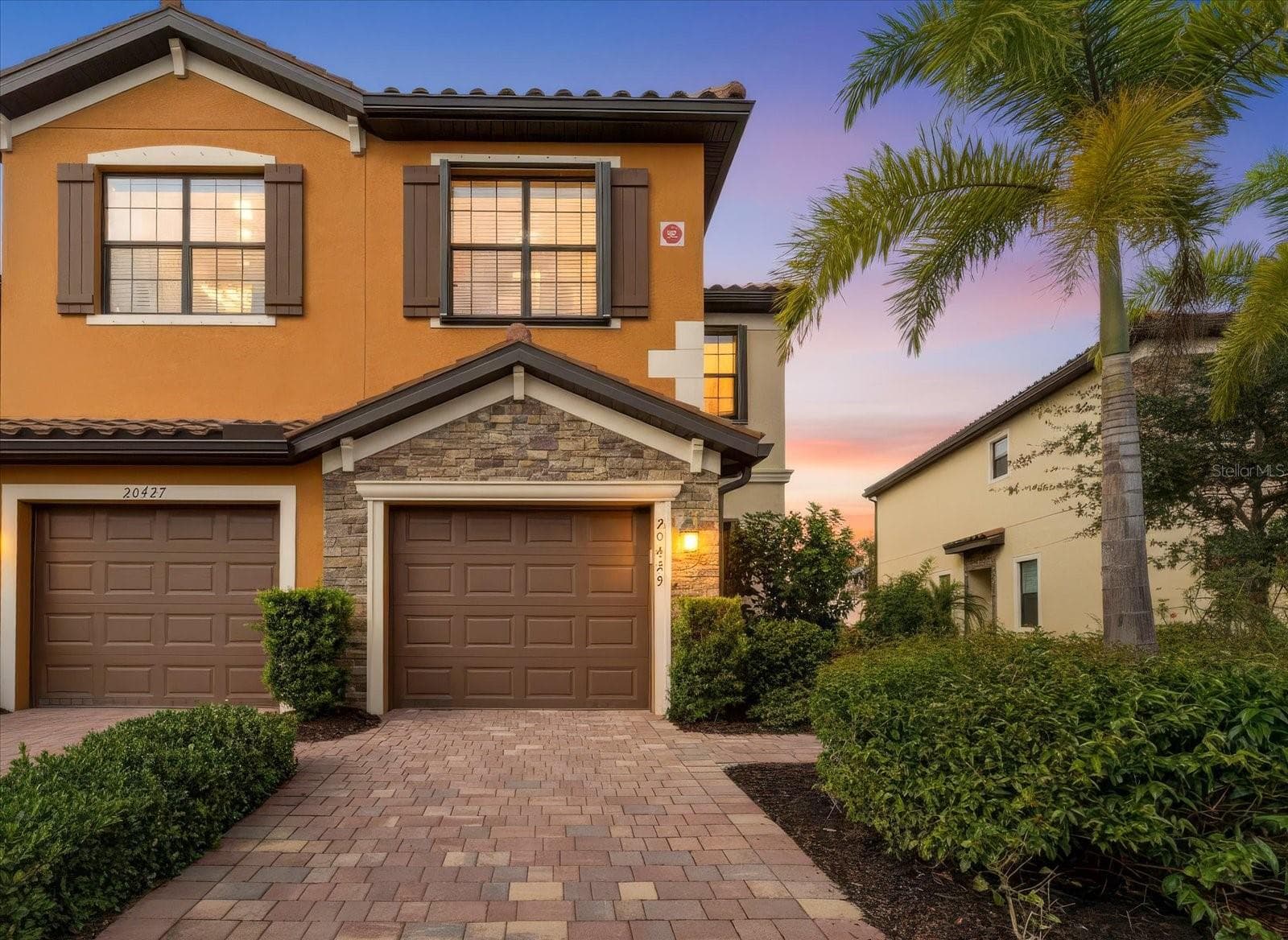 Townhouse at 20429 LAGENTE CIR, VENICE, photo 2 of 48