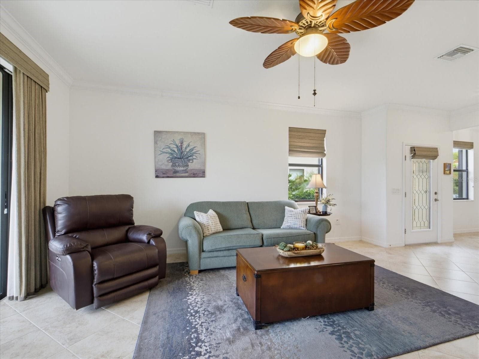 Townhouse at 20429 LAGENTE CIR, VENICE, photo 9 of 48