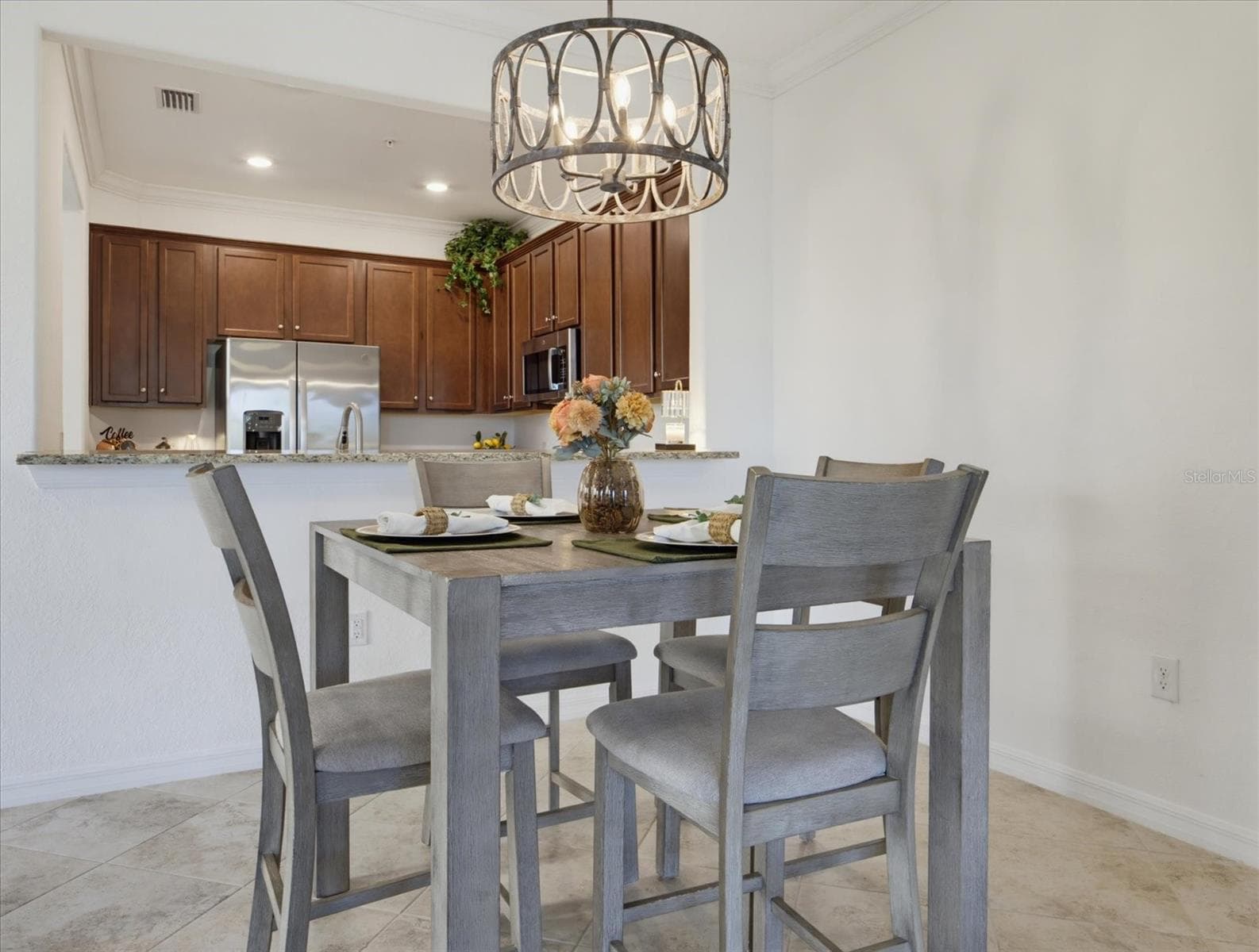 Dining area - 20429 LAGENTE CIR, VENICE