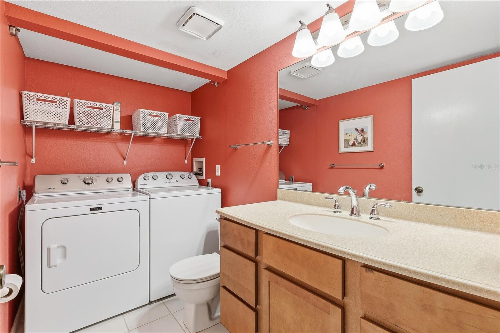 Laundry & Downstairs Bath room - 4150 S ATLANTIC AVE #110D, NEW SMYRNA BEACH