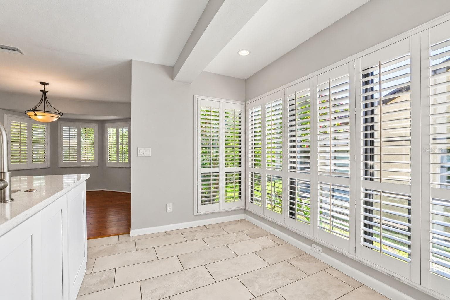 Villa at 913 SUTTON PL, PALM HARBOR, photo 21 of 71