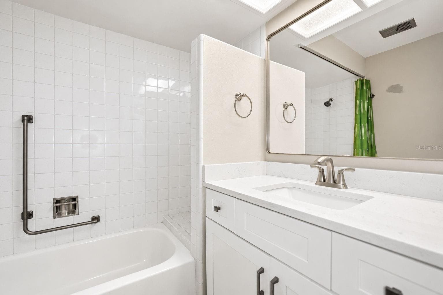 Villa at 913 SUTTON PL, PALM HARBOR, photo 29 of 71