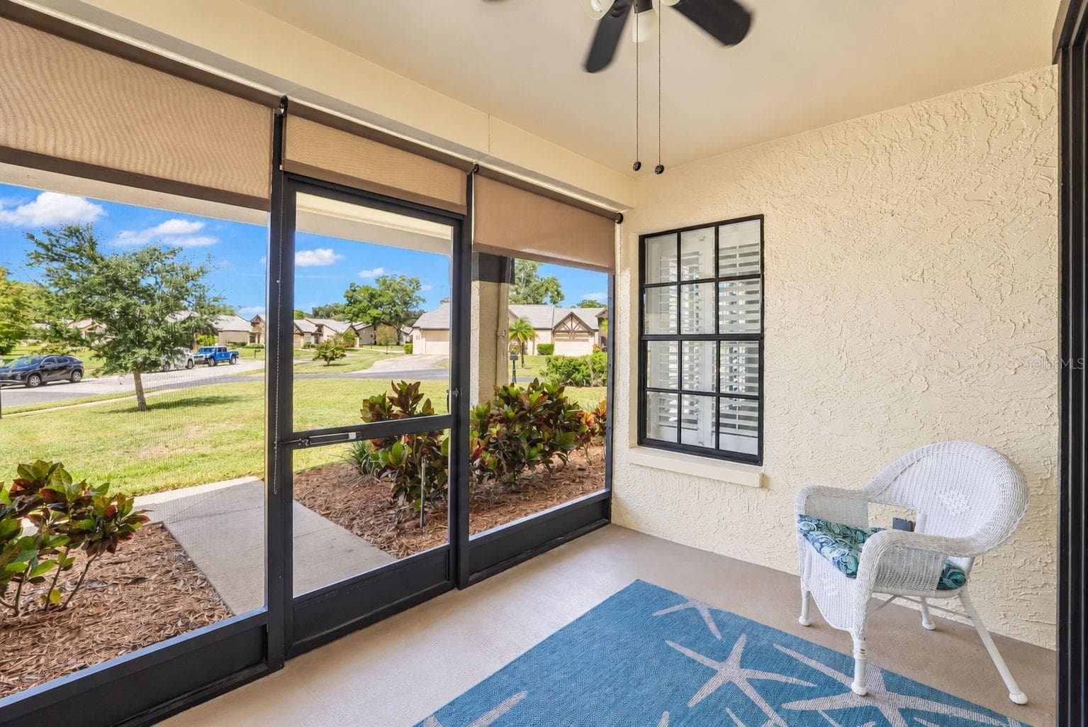 Villa at 913 SUTTON PL, PALM HARBOR, photo 35 of 71