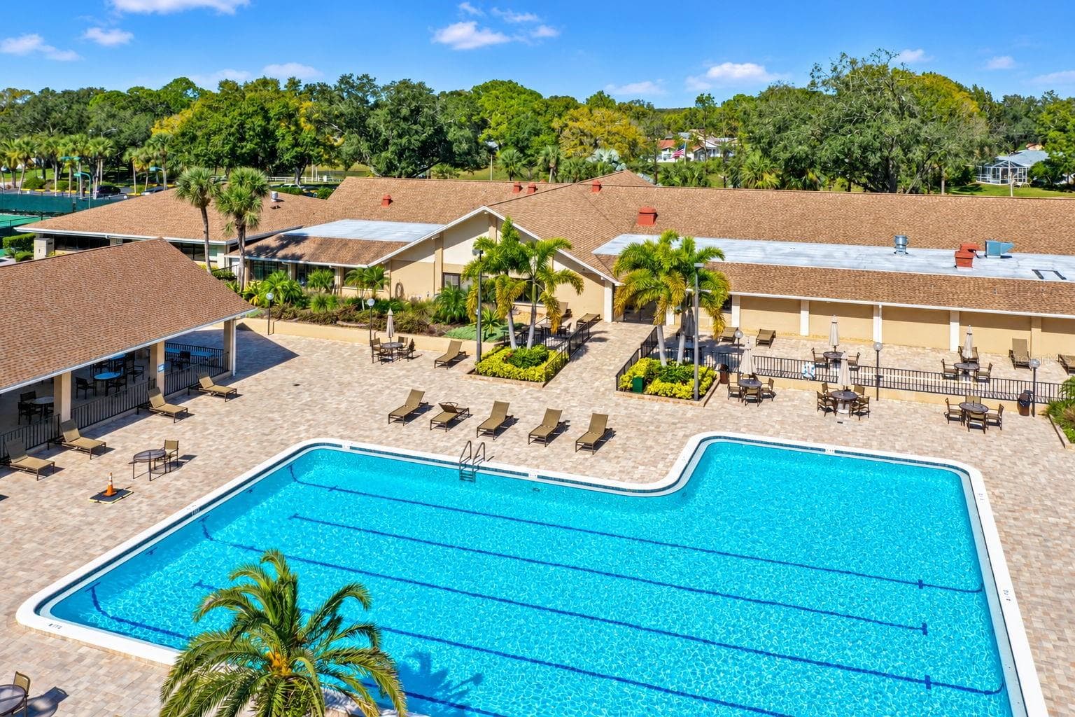 Villa at 913 SUTTON PL, PALM HARBOR, photo 50 of 71