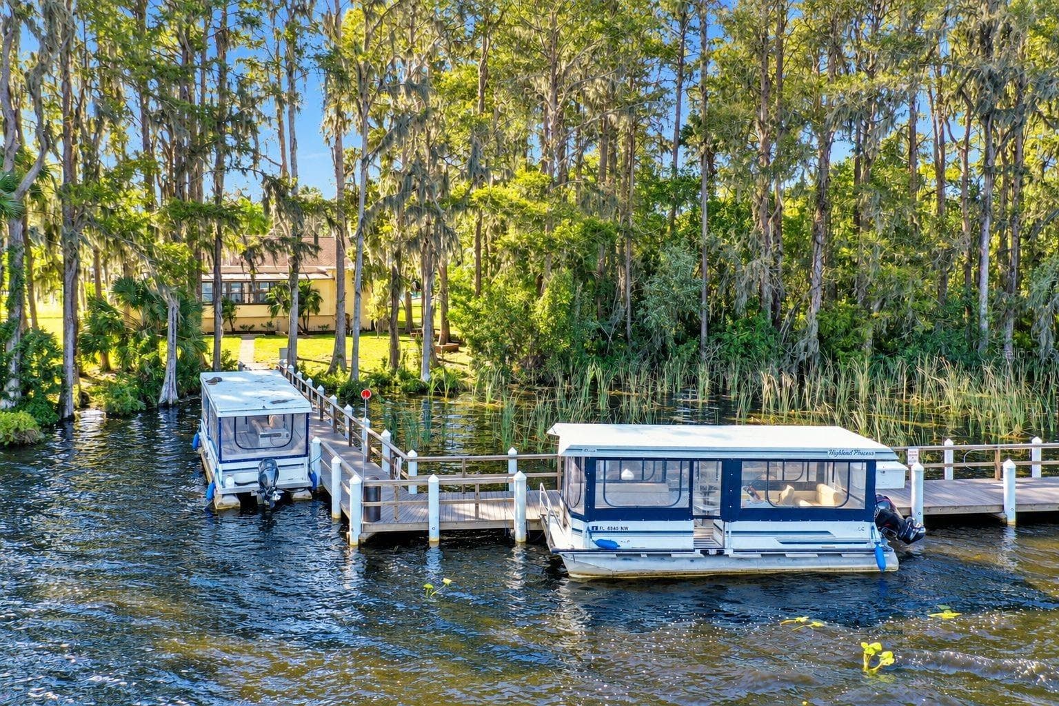 Villa at 913 SUTTON PL, PALM HARBOR, photo 57 of 71