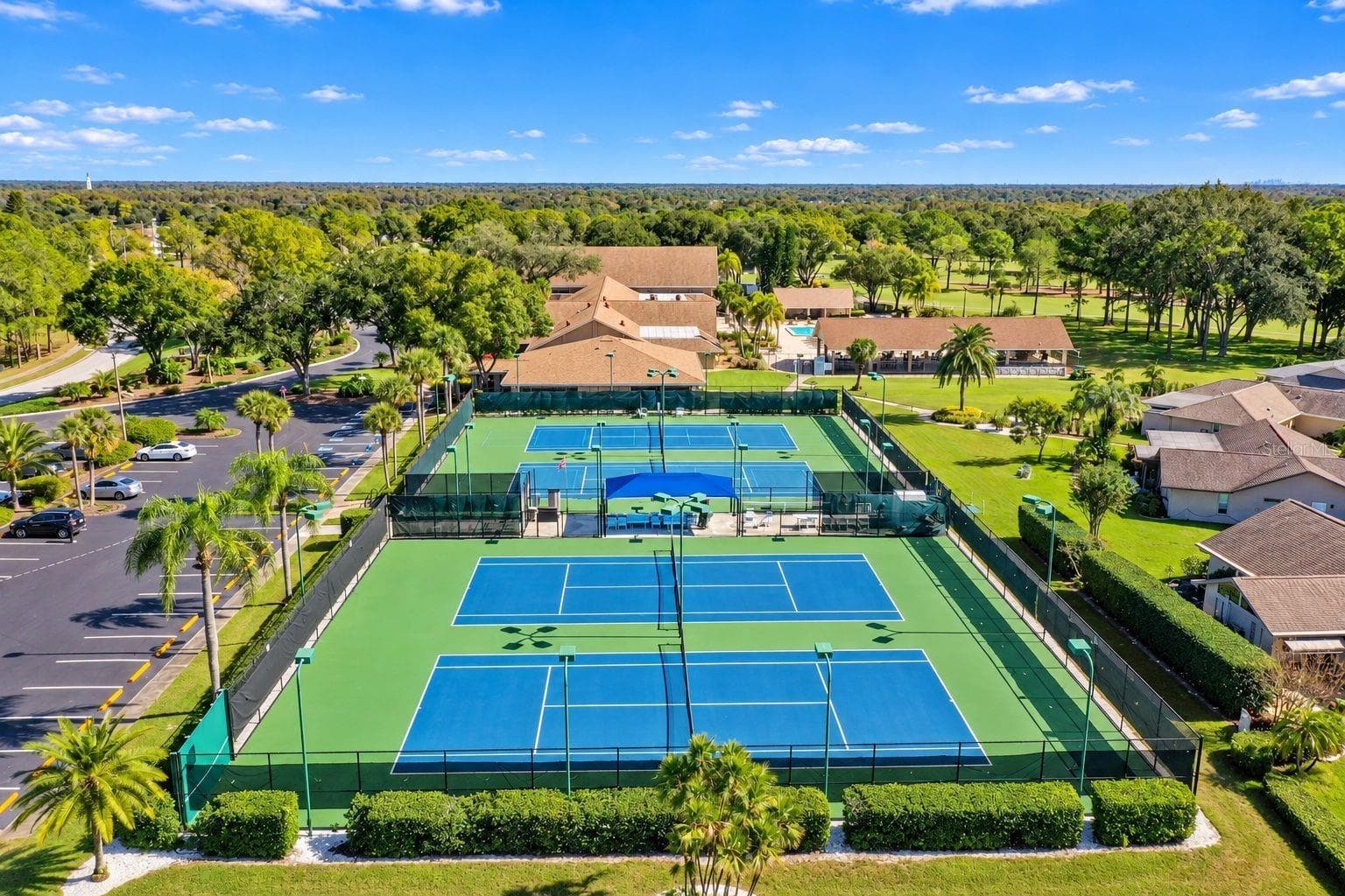 Villa at 913 SUTTON PL, PALM HARBOR, photo 60 of 71