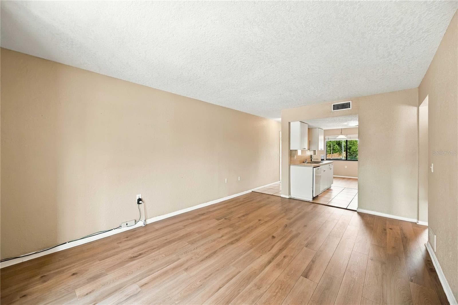 Condominium at 5310 26TH ST W #504, BRADENTON, photo 6 of 33