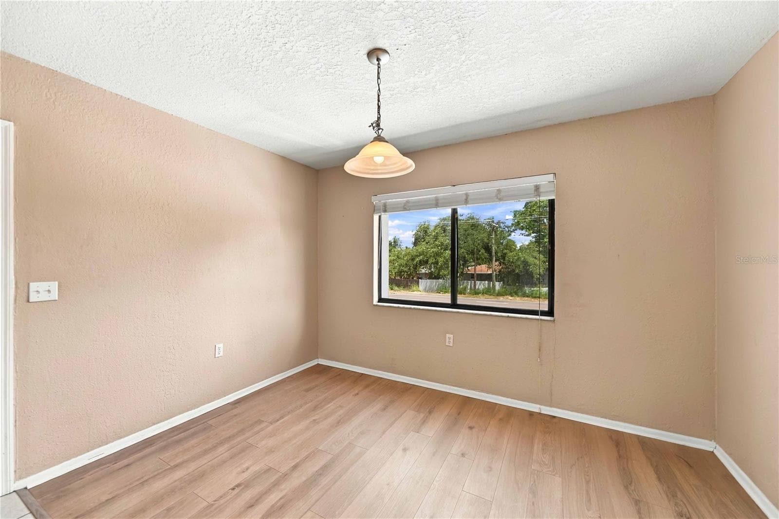 Condominium at 5310 26TH ST W #504, BRADENTON, photo 12 of 33