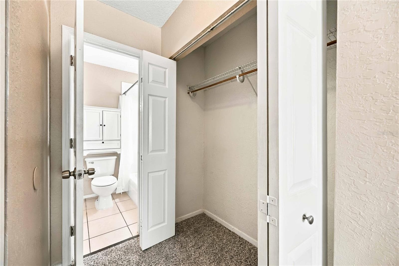 Condominium at 5310 26TH ST W #504, BRADENTON, photo 18 of 33