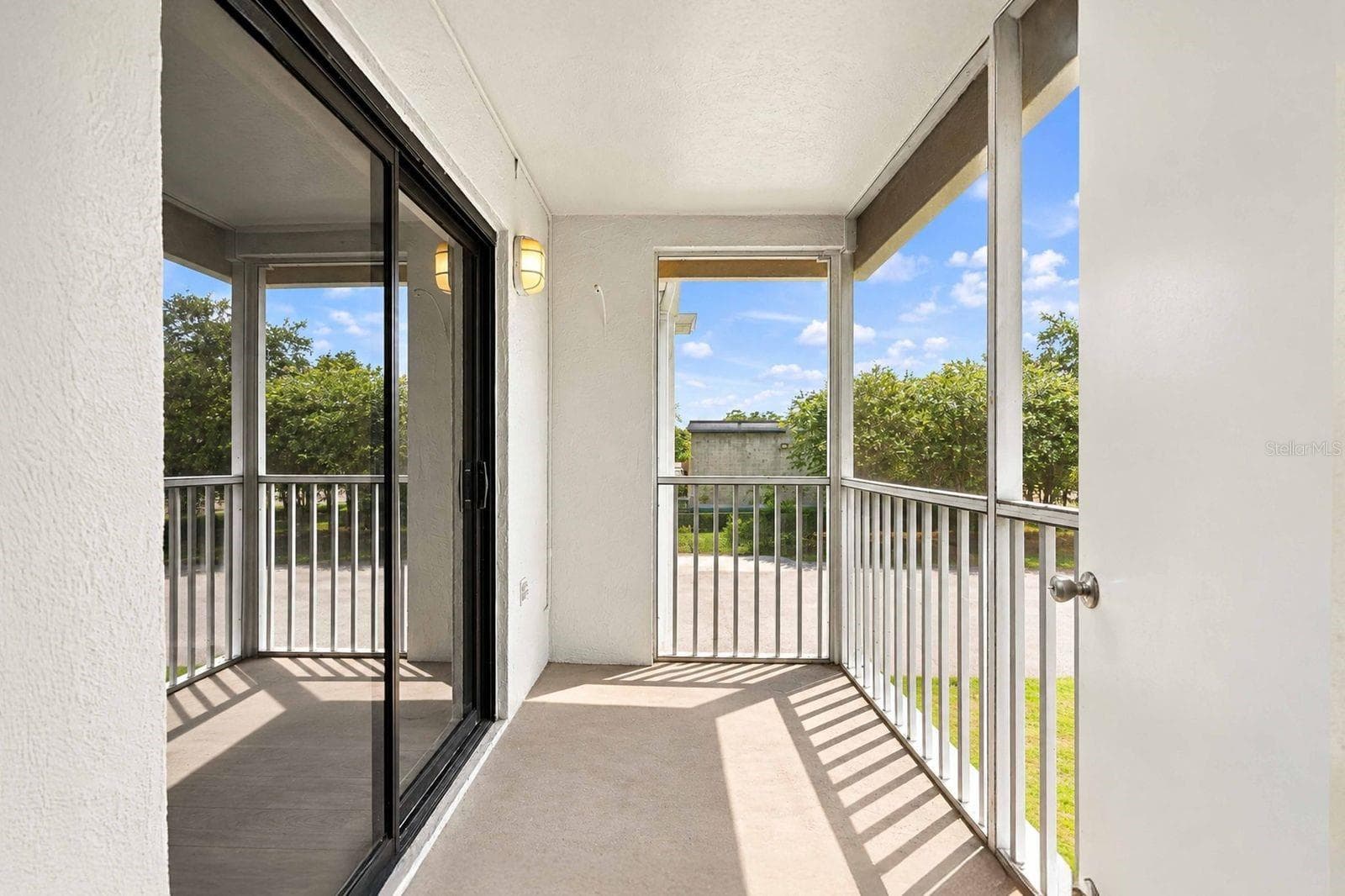 Condominium at 5310 26TH ST W #504, BRADENTON, photo 28 of 33
