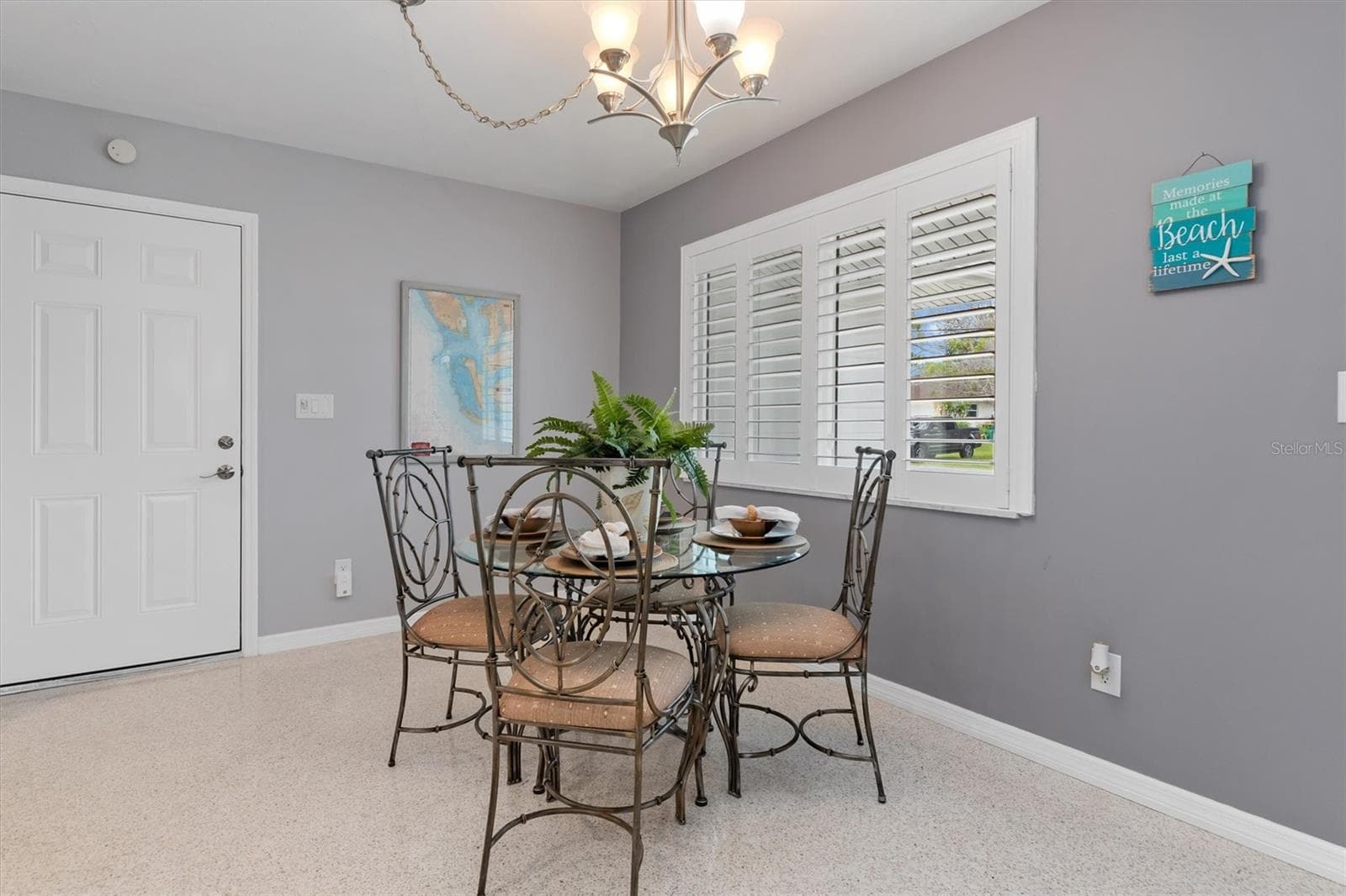 designated dinning area - 1433 LEMON BAY DR, ENGLEWOOD