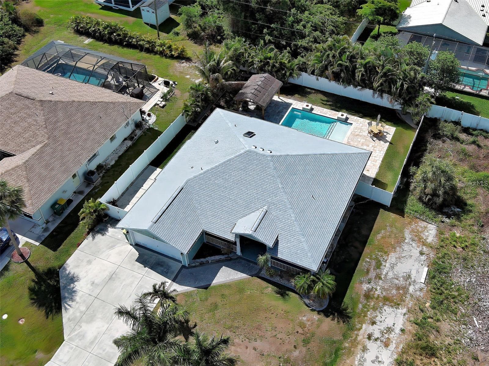 Single Family Residence at 13679 DRYSDALE AVE, PORT CHARLOTTE, photo 7 of 72