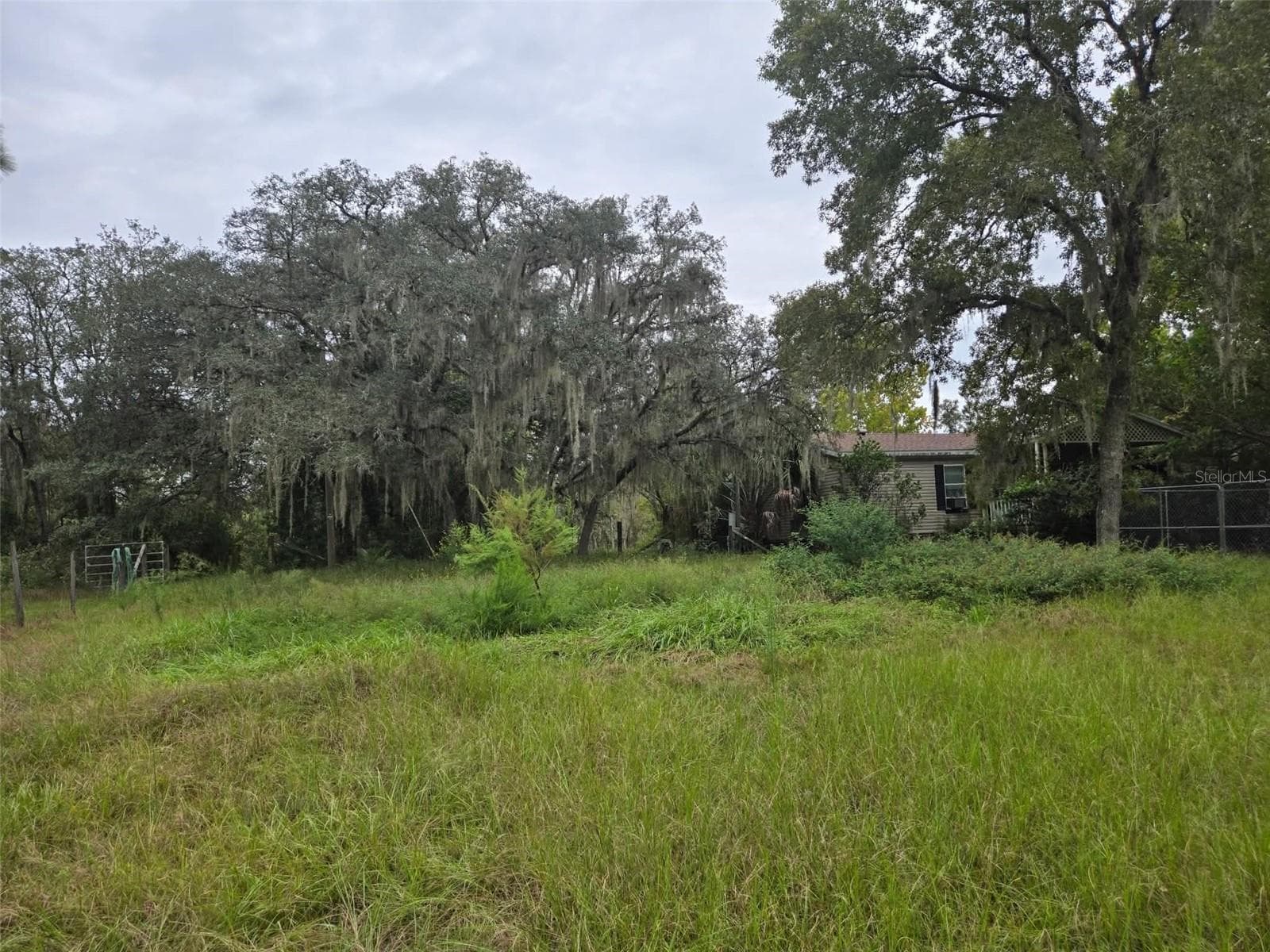 Manufactured Home at 6535 N EWOK PT, DUNNELLON, photo 13 of 17