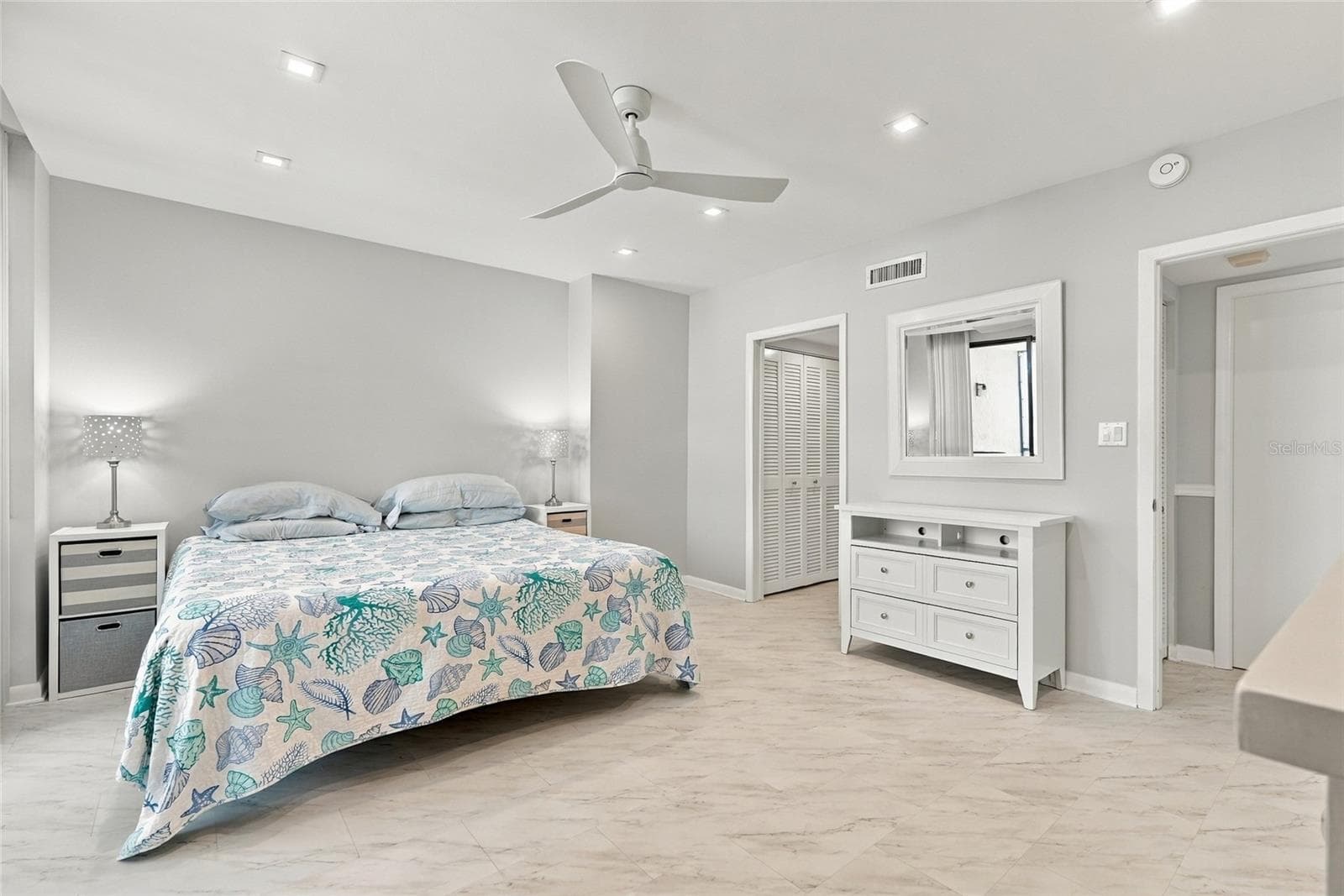 Condominium at 707 S GULFSTREAM AVE #1006, SARASOTA, photo 30 of 64