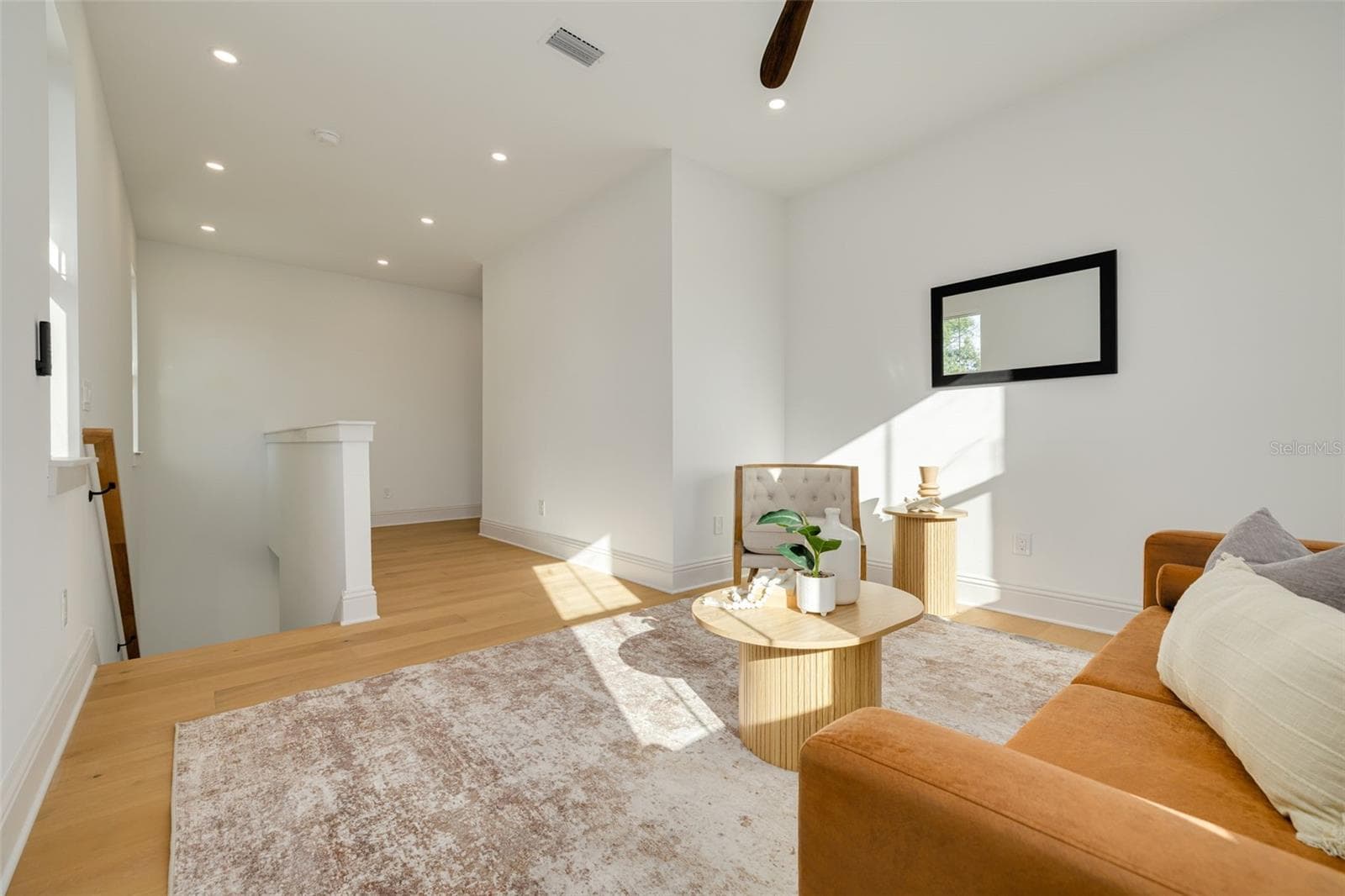 Single Family Residence at 945 29TH ST N, ST PETERSBURG, photo 20 of 43