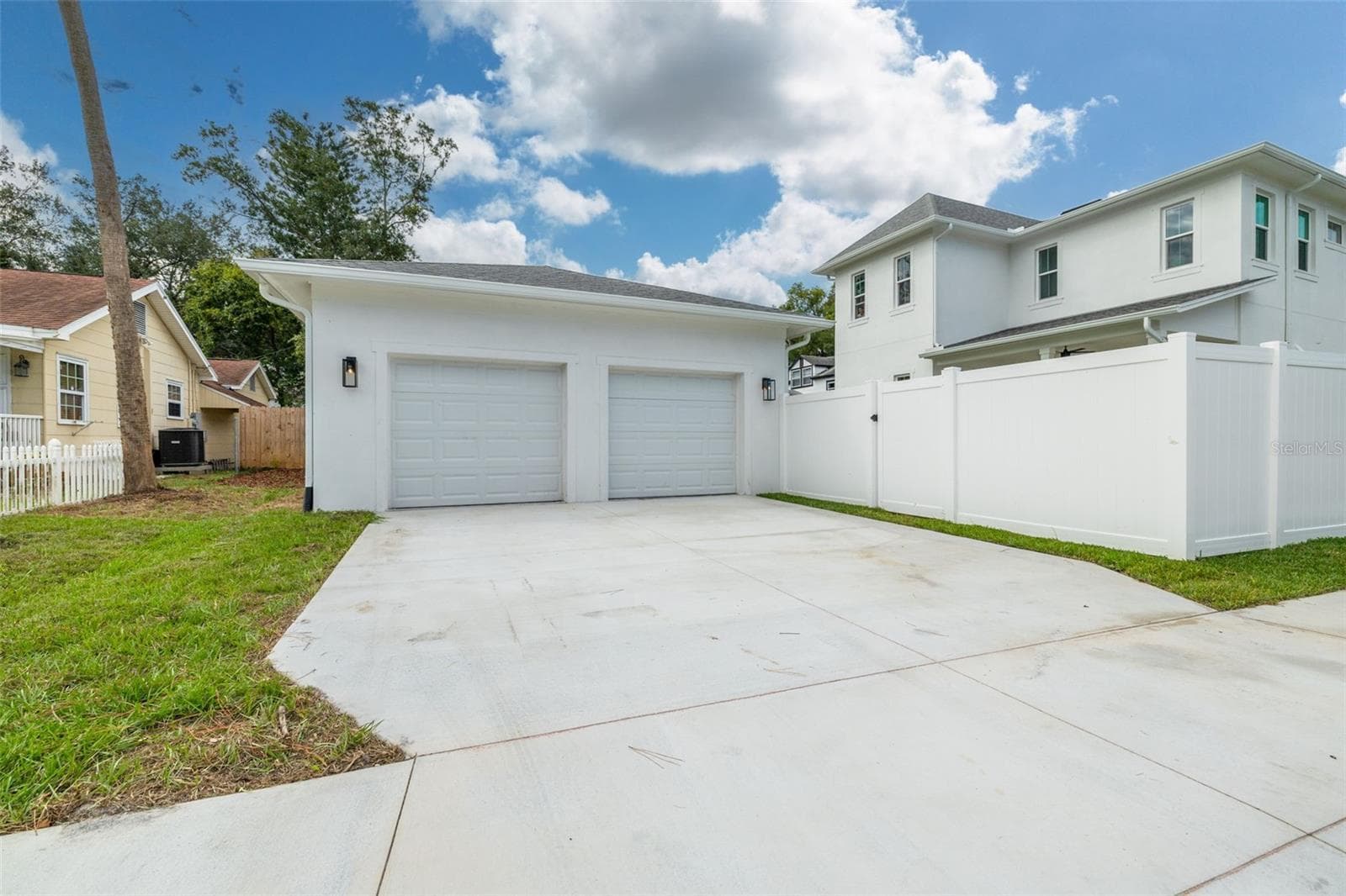 Single Family Residence at 945 29TH ST N, ST PETERSBURG, photo 37 of 43