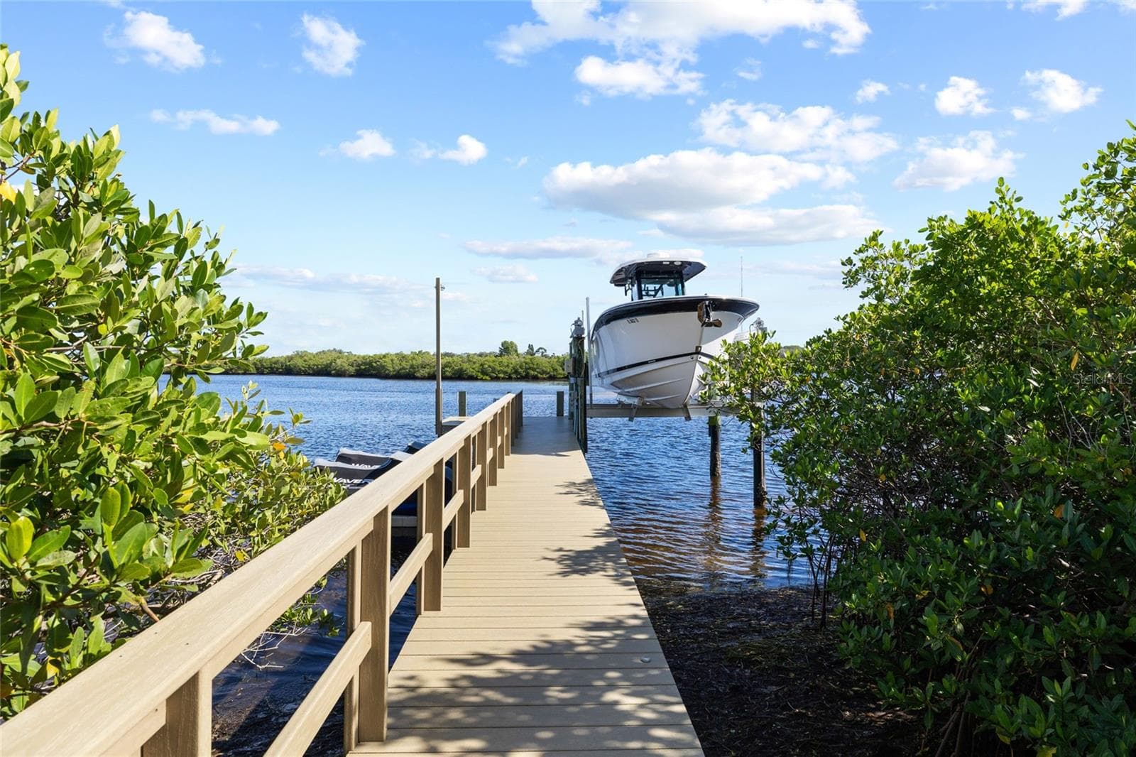 Single Family Residence at 1512 RIVERSIDE DR, TARPON SPRINGS, photo 6 of 68