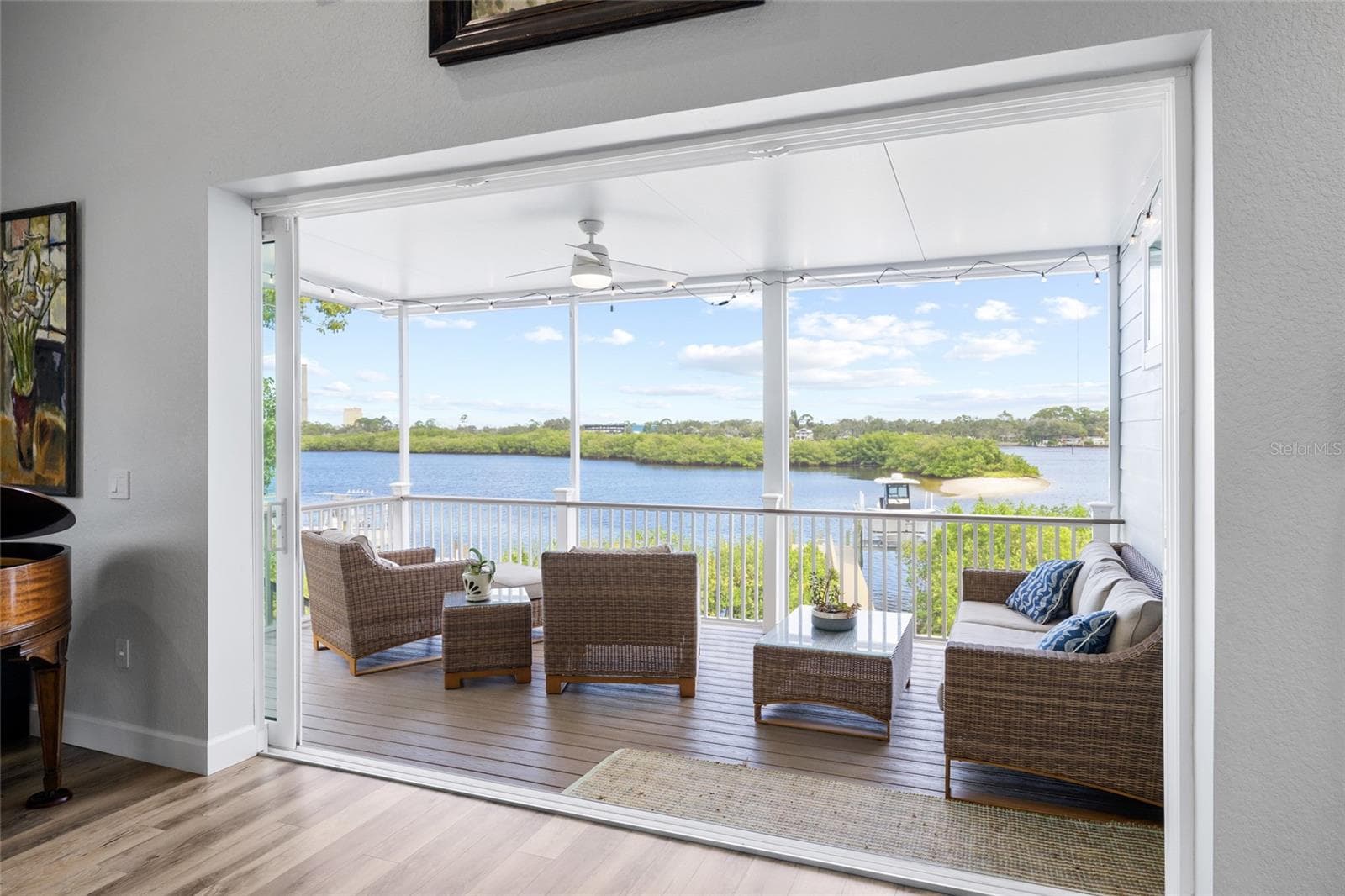 Single Family Residence at 1512 RIVERSIDE DR, TARPON SPRINGS, photo 28 of 68