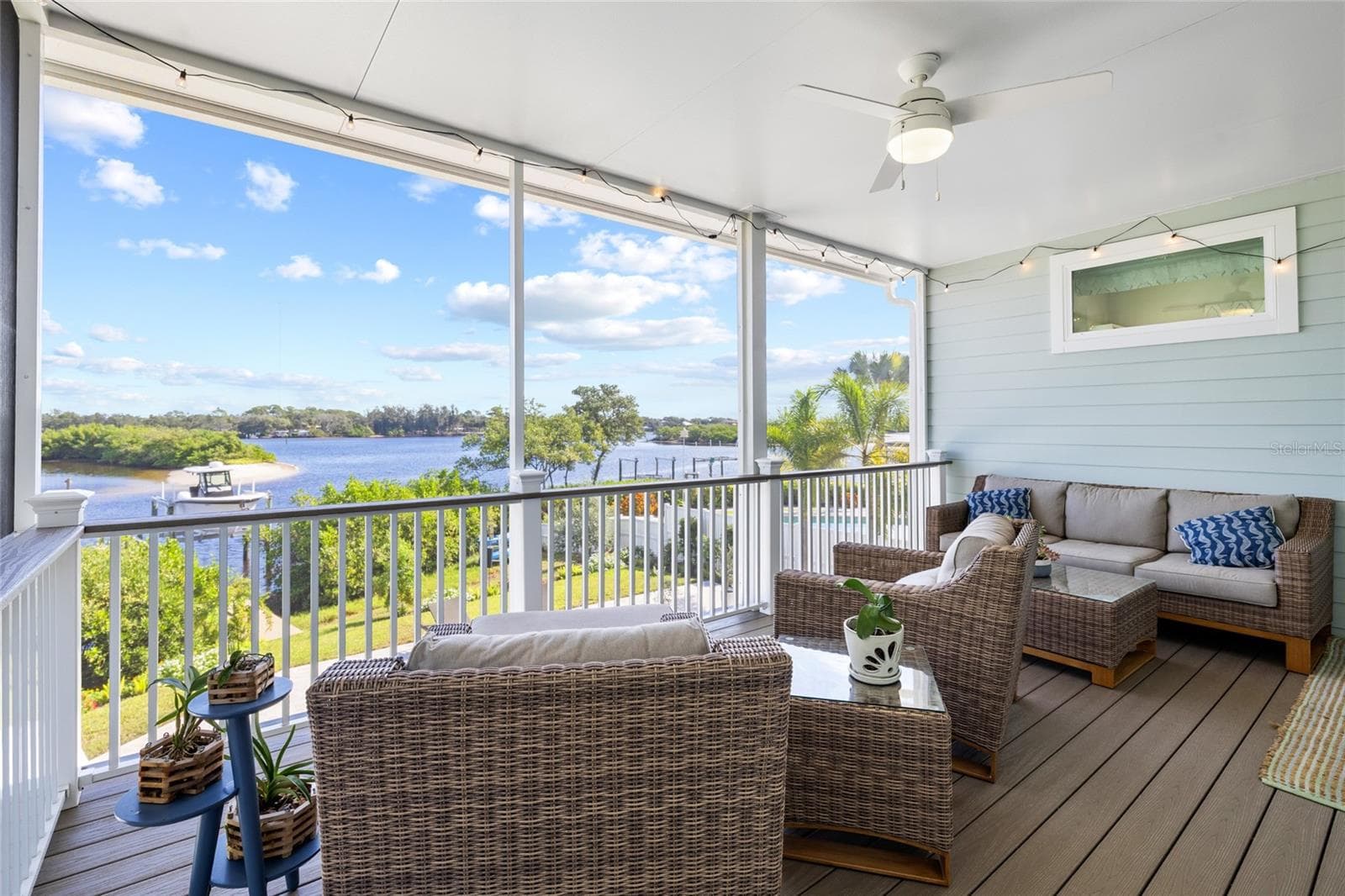 Single Family Residence at 1512 RIVERSIDE DR, TARPON SPRINGS, photo 30 of 68