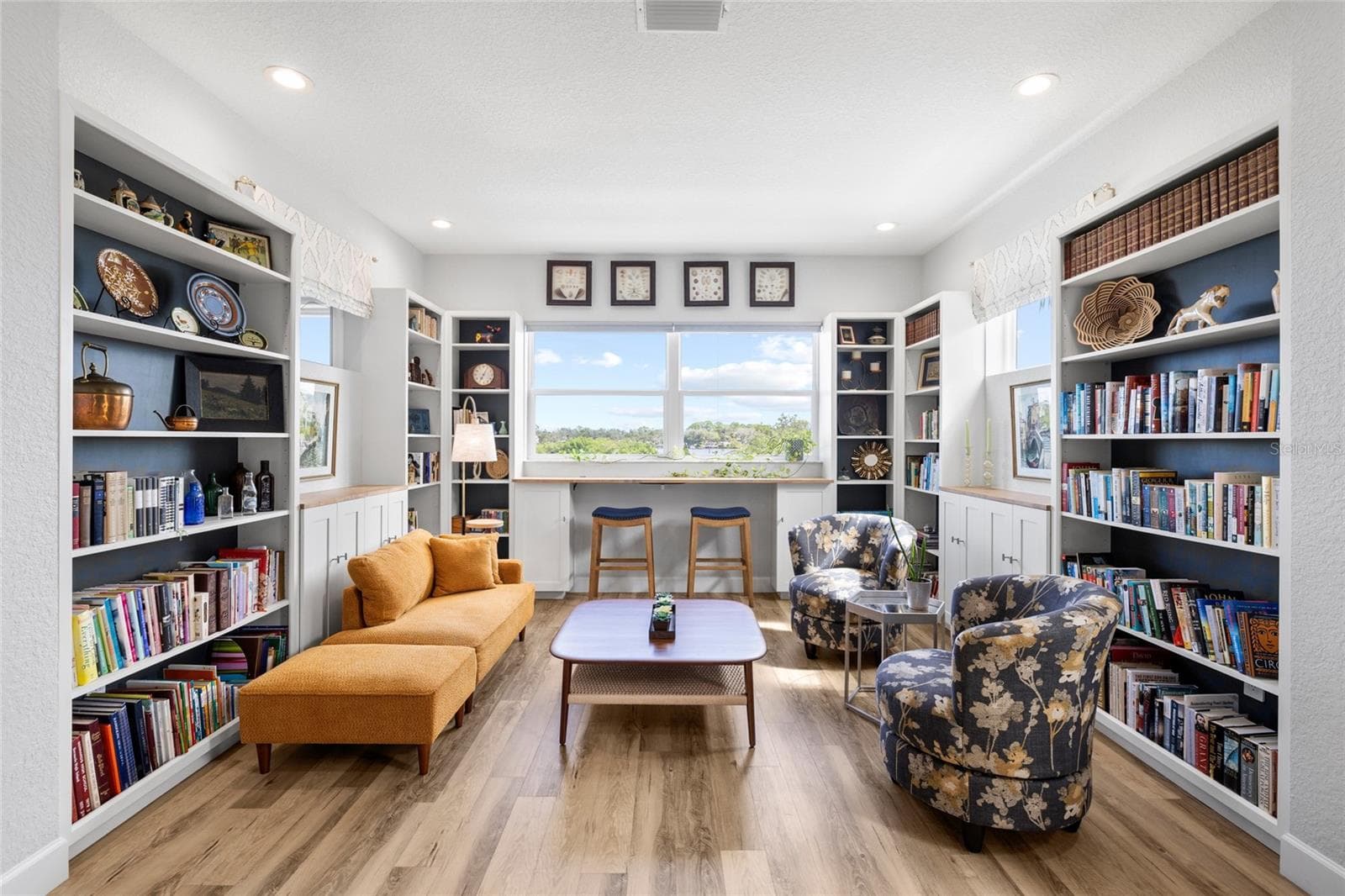 Single Family Residence at 1512 RIVERSIDE DR, TARPON SPRINGS, photo 34 of 68