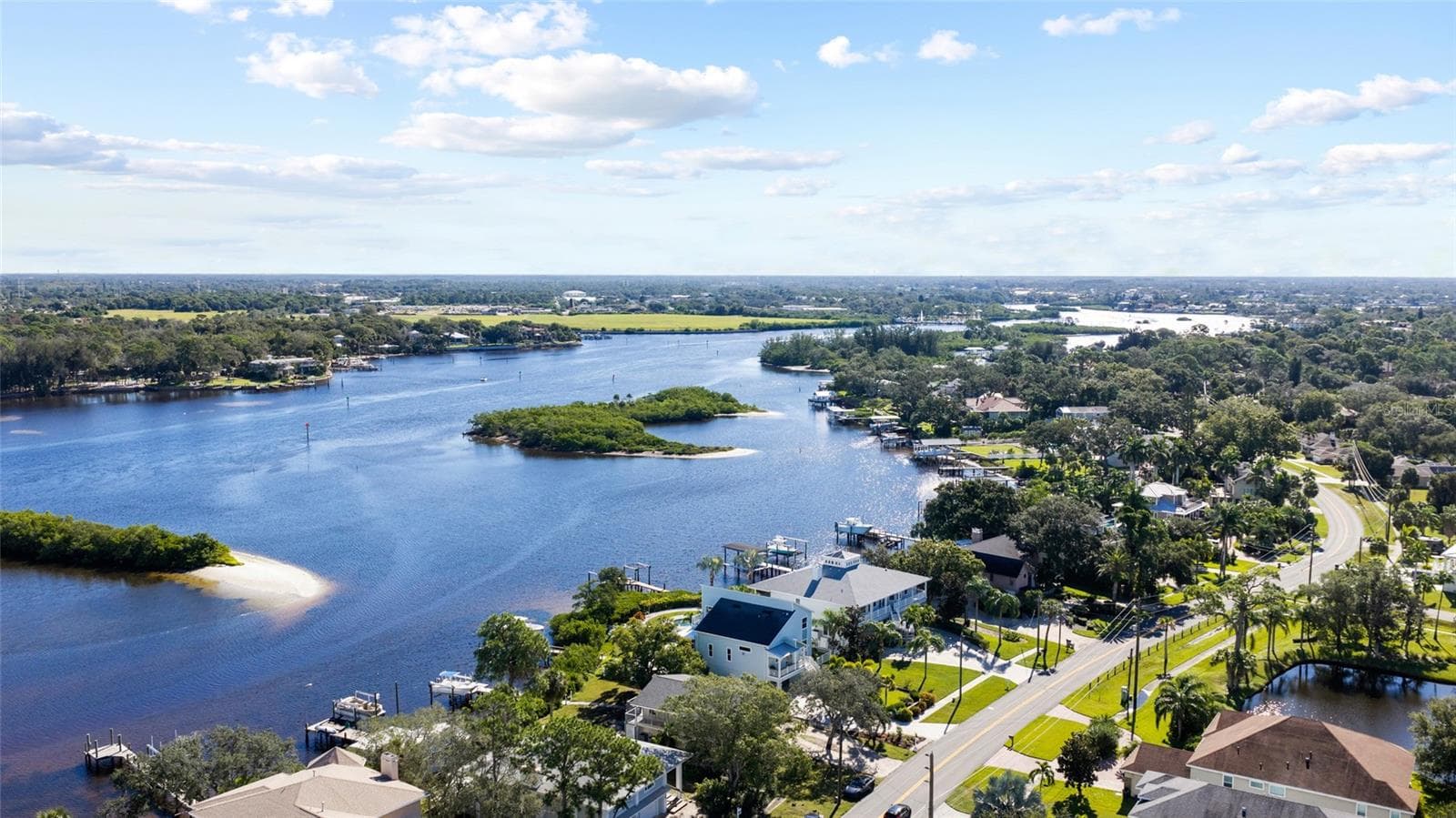 Single Family Residence at 1512 RIVERSIDE DR, TARPON SPRINGS, photo 66 of 68